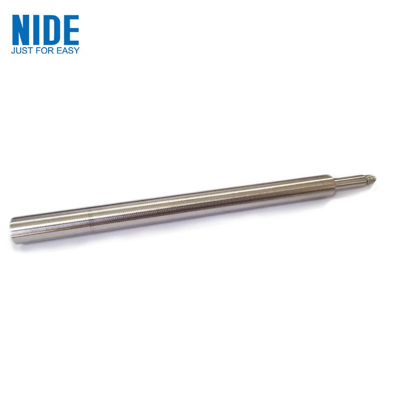 Kas padara augstas precizitātes lineāro vārpstu par būtisku mūsdienu kustību sistēmām?